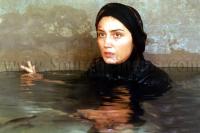 هدیه تهرانی در نمایی از فیلم «جایی برای زندگی»