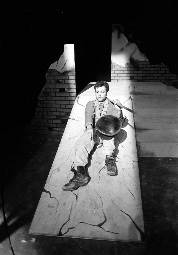 ترانه خاکستر