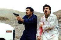 بیژن امکانیان و مهدی میامی در نمایی از فیلم راه افتخار