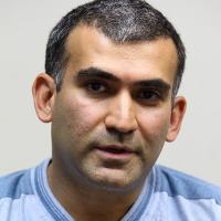 آرش معیریان